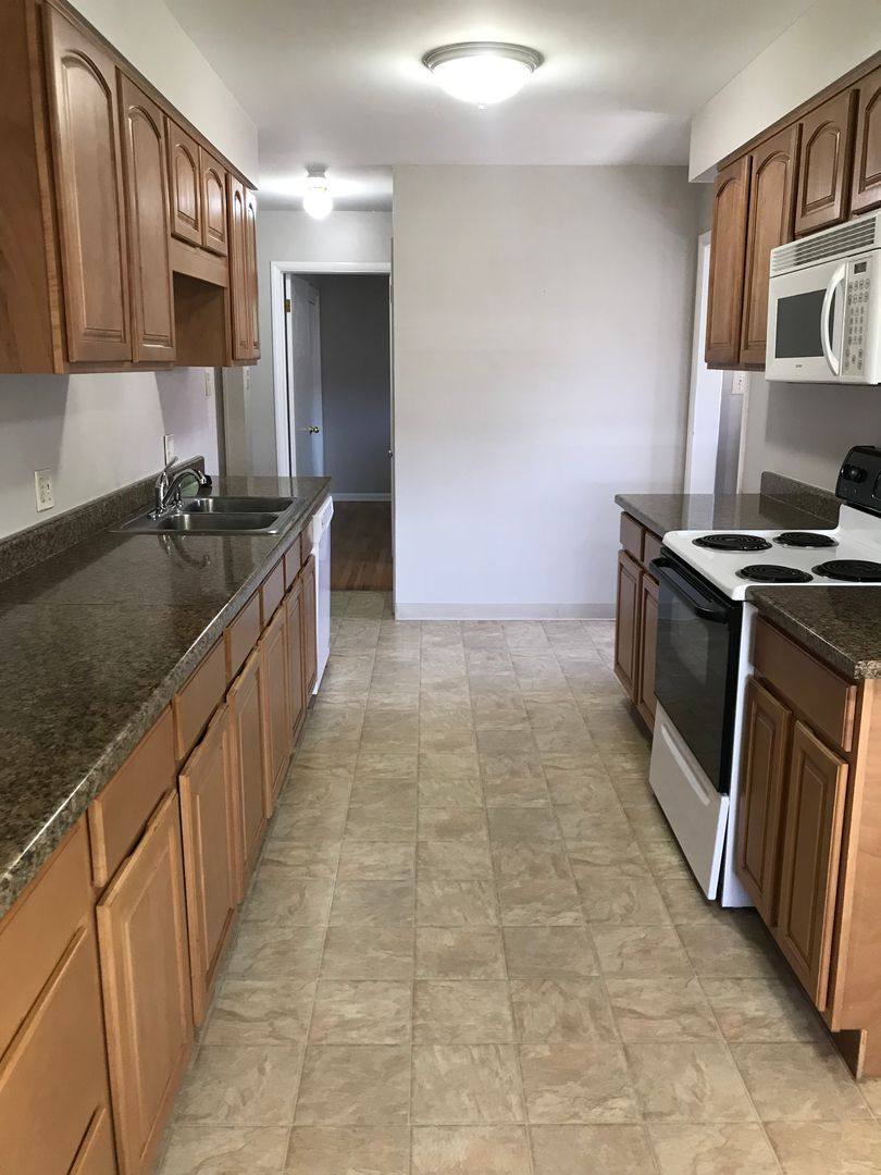 Apartment for rent at 3900 Yarrow St, Wheat Ridge, CO 80033