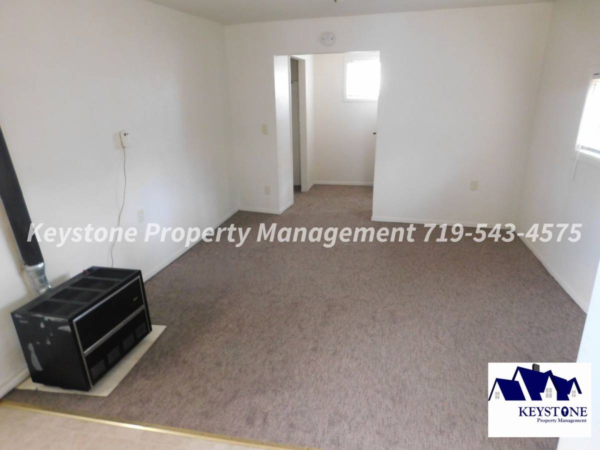 Apartment for rent at 300 E 3rd St, Pueblo, CO 81003