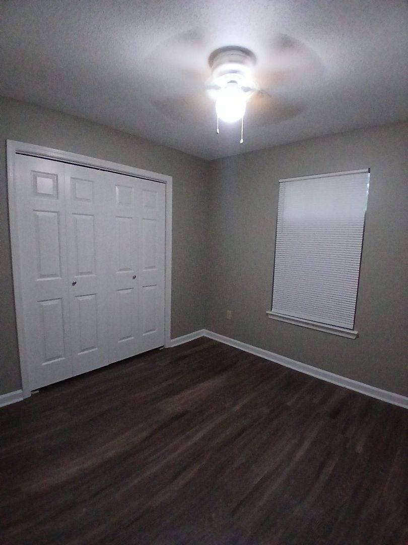 House for rent at 2689 Bay Pointe Circle N, Memphis, TN 38128