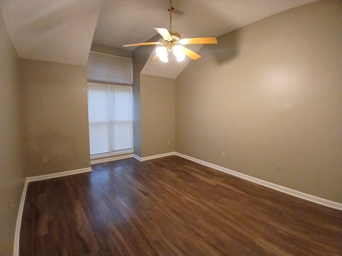 House for rent at 2689 Bay Pointe Circle N, Memphis, TN 38128