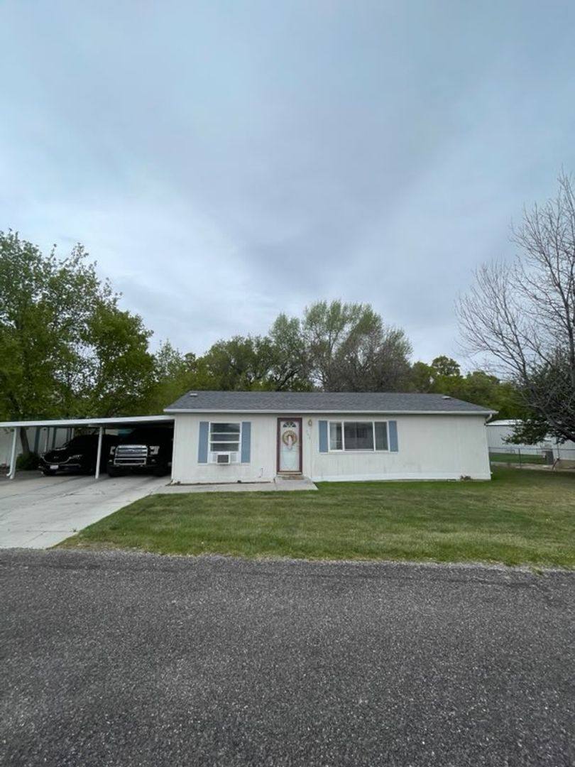 House for rent at 364 E Mill Rd, Ephraim, UT 84627