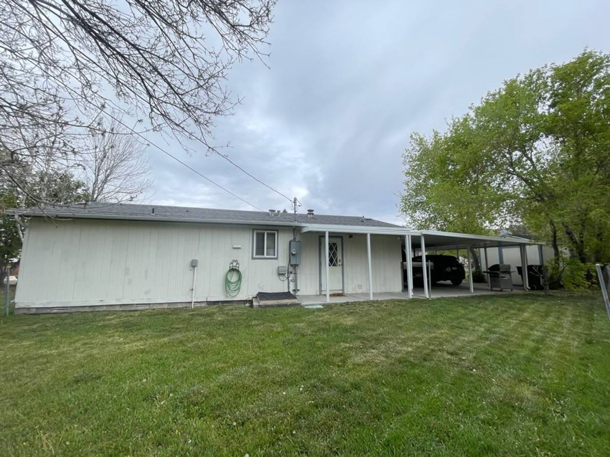House for rent at 364 E Mill Rd, Ephraim, UT 84627