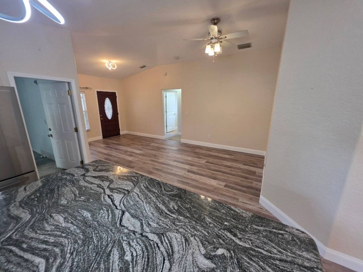 House for rent at 808 Valencia Ave, Daytona Beach, FL 32114