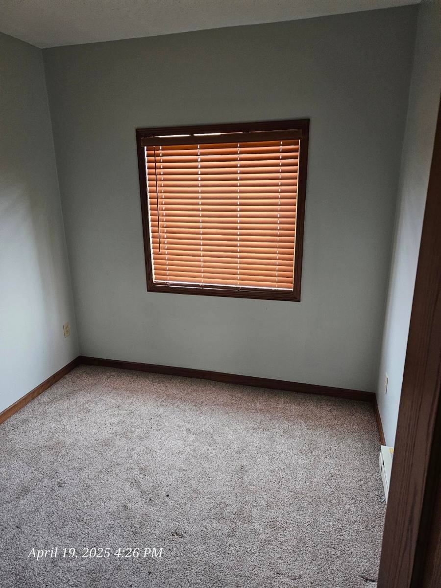 Apartment for rent at 615 S Chestnut St #UPSTAIRS Units, Platteville, WI 53818