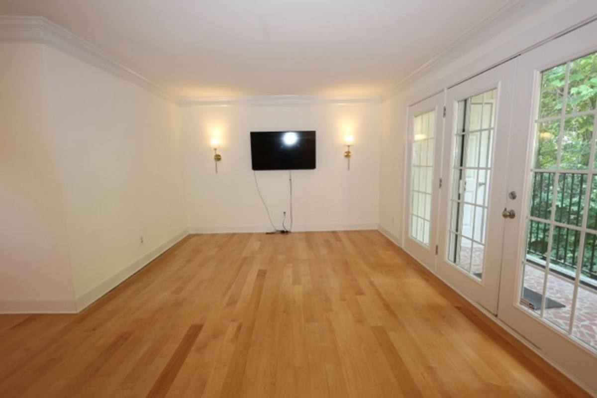 Condo for rent at 311 Peachtree Hills Ave NE #11 C, Atlanta, GA 30305