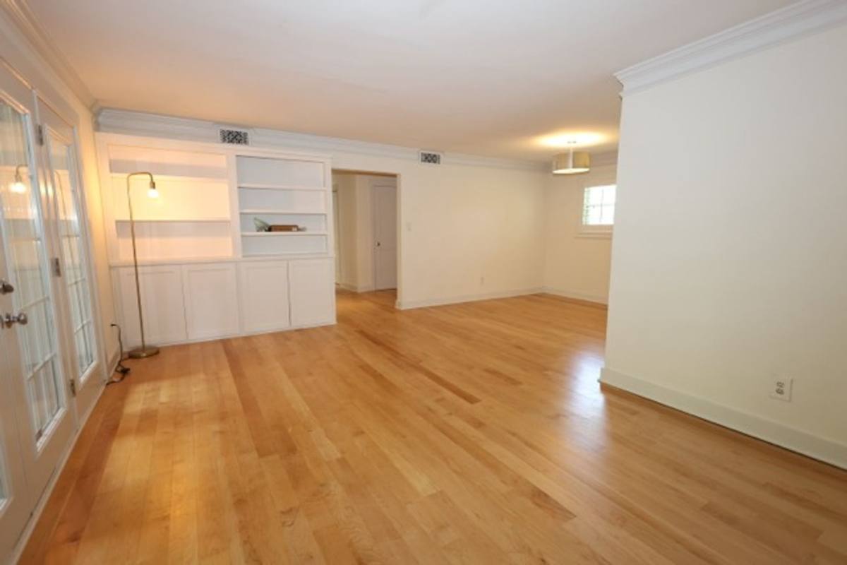 Condo for rent at 311 Peachtree Hills Ave NE #11 C, Atlanta, GA 30305