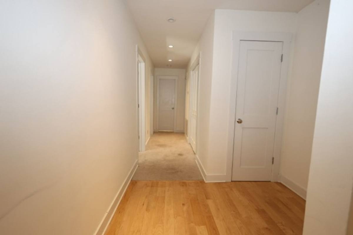 Condo for rent at 311 Peachtree Hills Ave NE #11 C, Atlanta, GA 30305