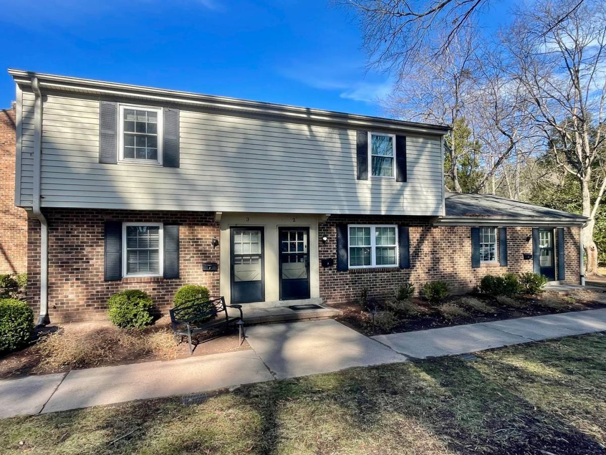 Townhouse for rent at 1002 Willow Dr, Chapel Hill, NC 27514