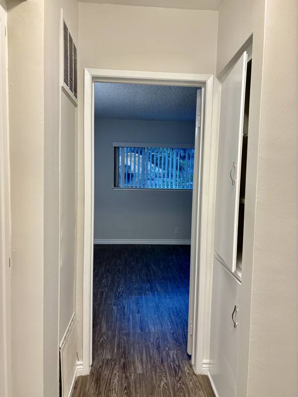 Apartment for rent at 1595 E Chevy Chase Dr #24, Glendale, CA 91206