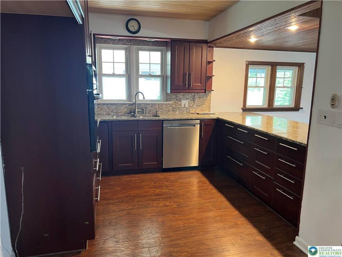 House for rent at 2401 Lawnherst Ave, Easton, PA 18045