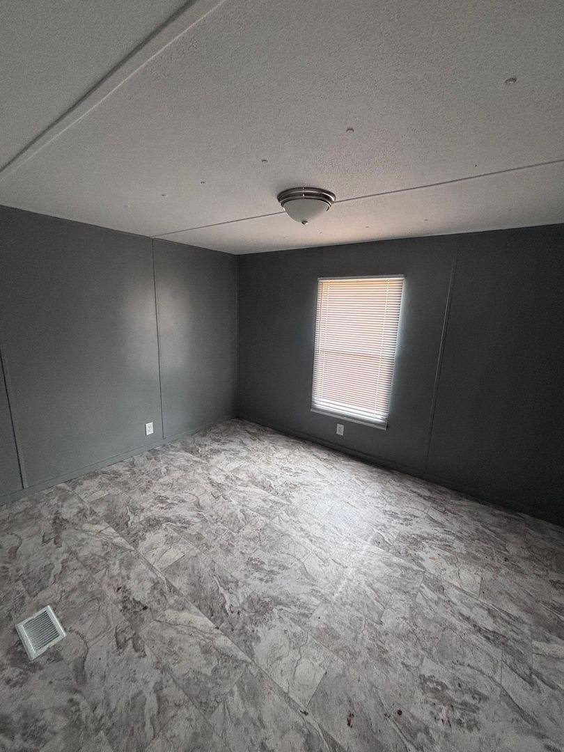 Apartment for rent at 60 Miller Loop Rd, Clyde, NC 28721
