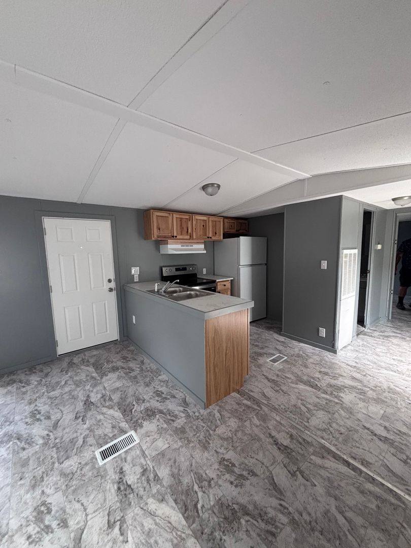Apartment for rent at 60 Miller Loop Rd, Clyde, NC 28721