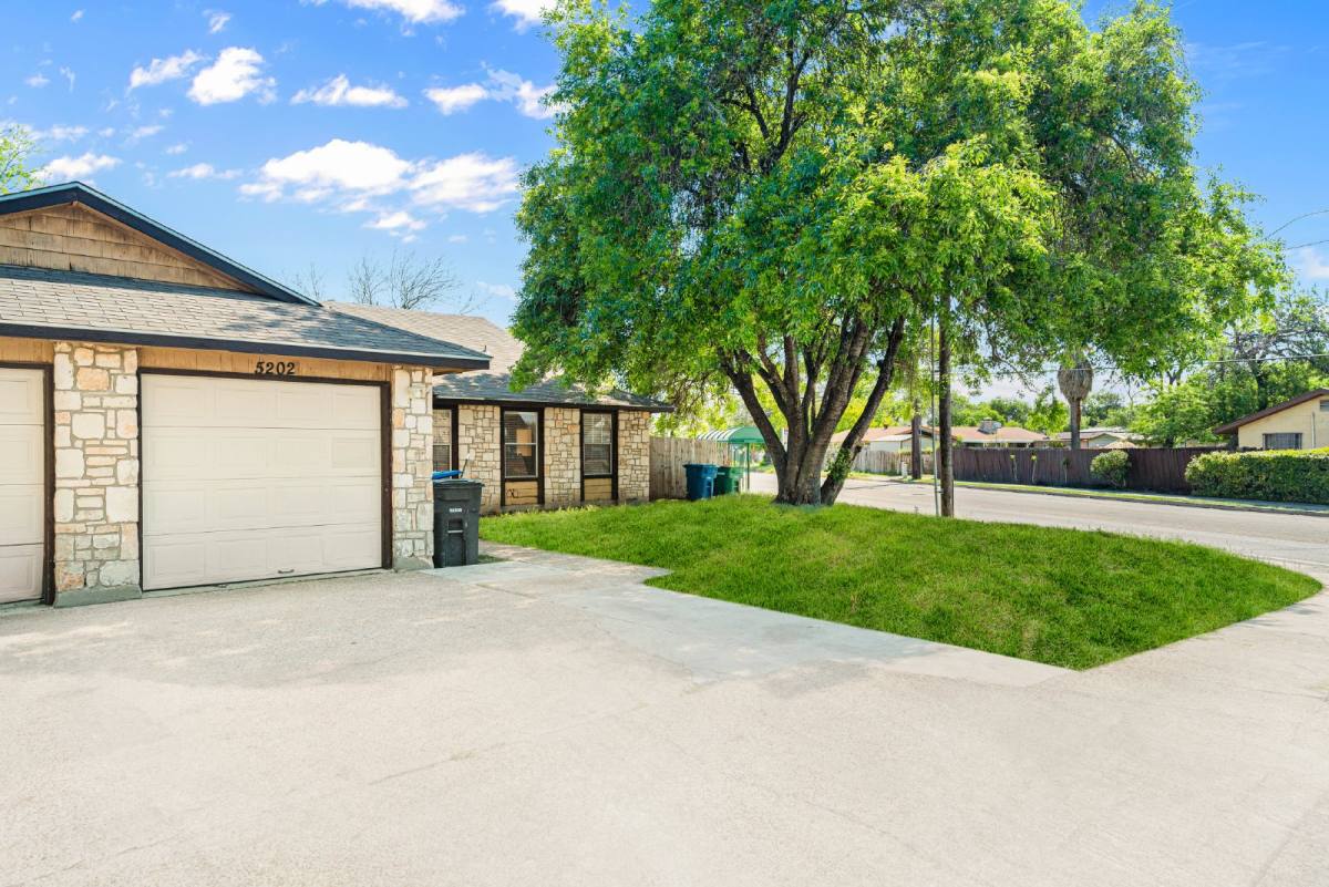 House for rent at 5202 Gawain Dr, San Antonio, TX 78218