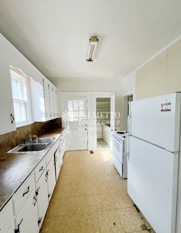House for rent at 1104 Gregory St, Greensboro, NC 27403