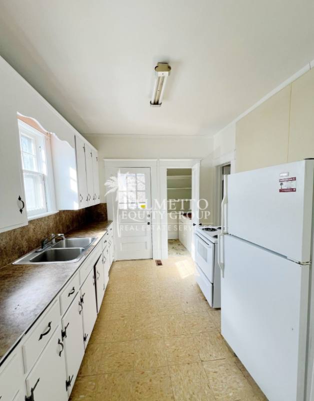 House for rent at 1104 Gregory St, Greensboro, NC 27403