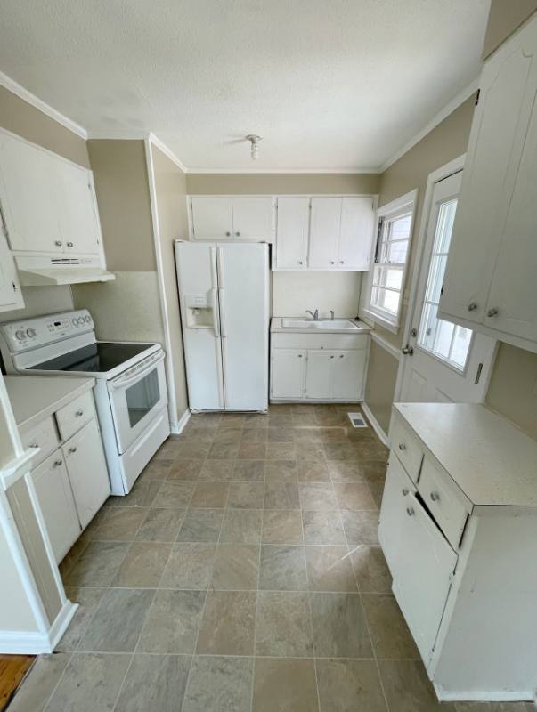 House for rent at 2307 Maywood St, Greensboro, NC 27403