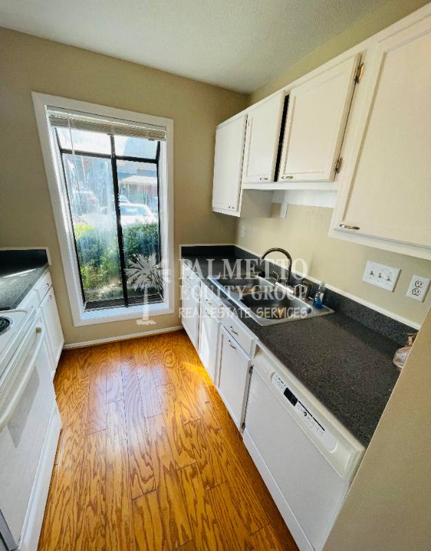 Townhouse for rent at 2607 Cottage Place, Greensboro, NC 27455
