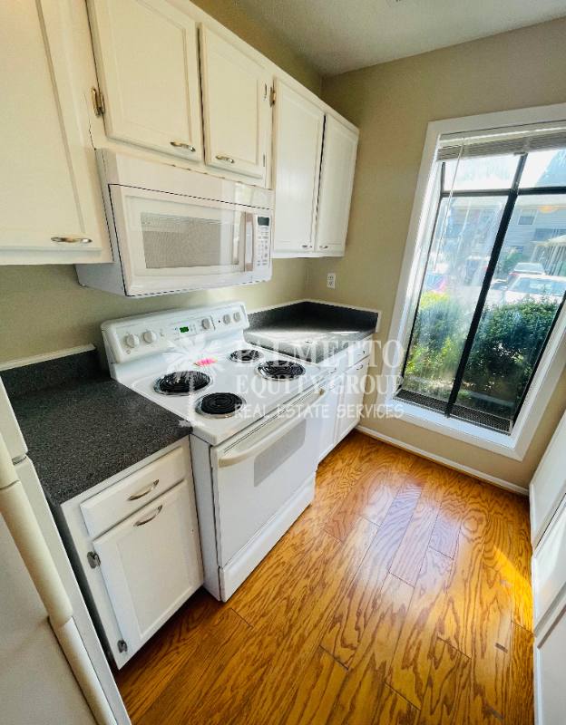 Townhouse for rent at 2607 Cottage Place, Greensboro, NC 27455