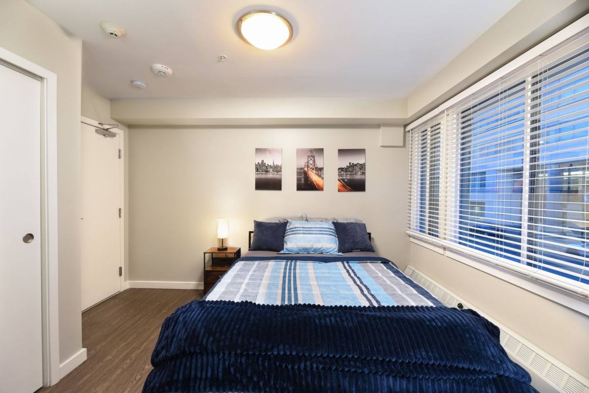 Apartment for rent at 392 11th St, Oakland, CA 94607