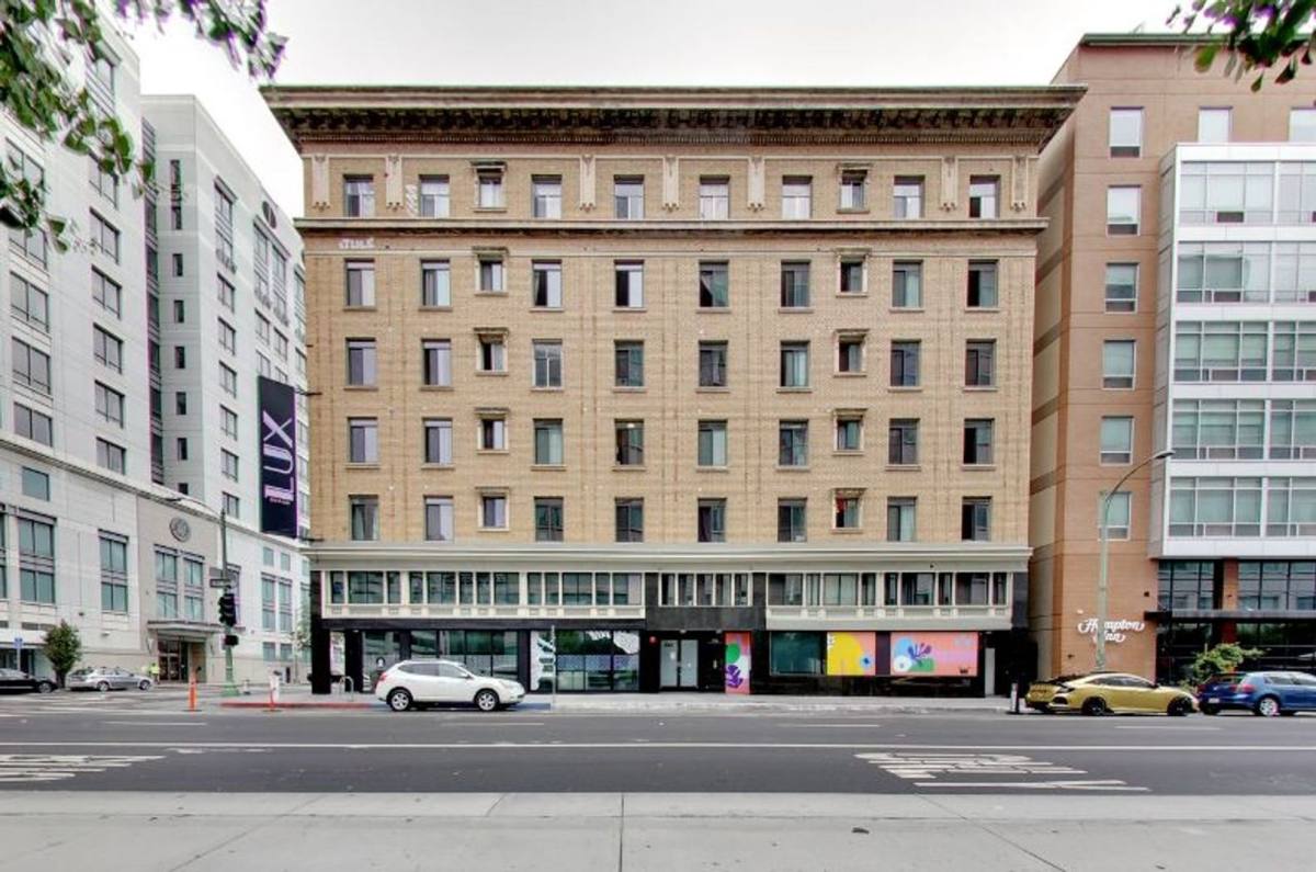 Apartment for rent at 392 11th St, Oakland, CA 94607