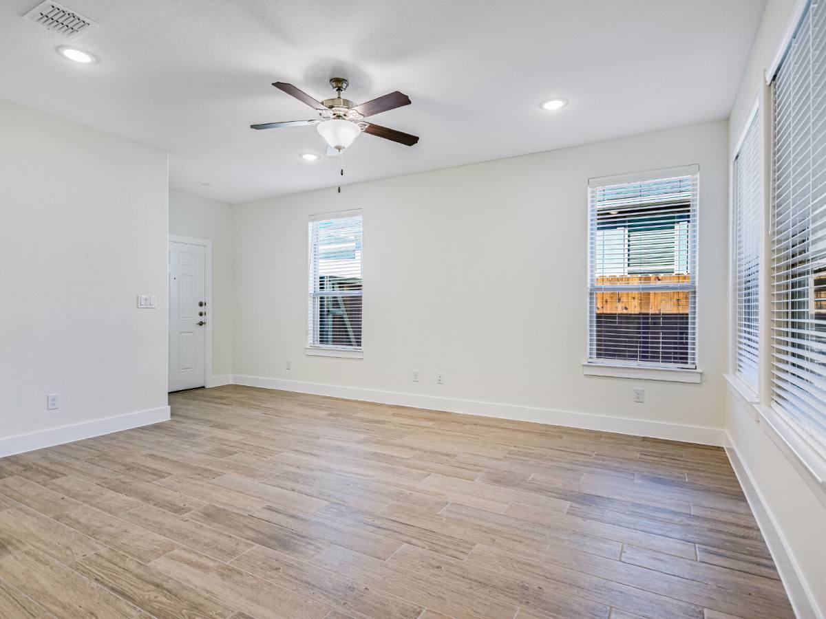 Condo for rent at 450 Parkline Dr, Georgetown, TX 78626