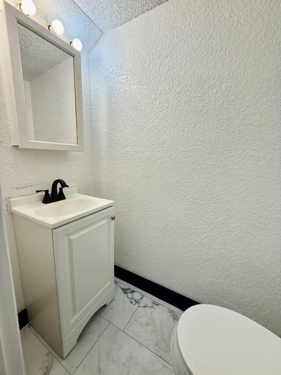 House for rent at 2540 W 25th St, Jacksonville, FL 32209