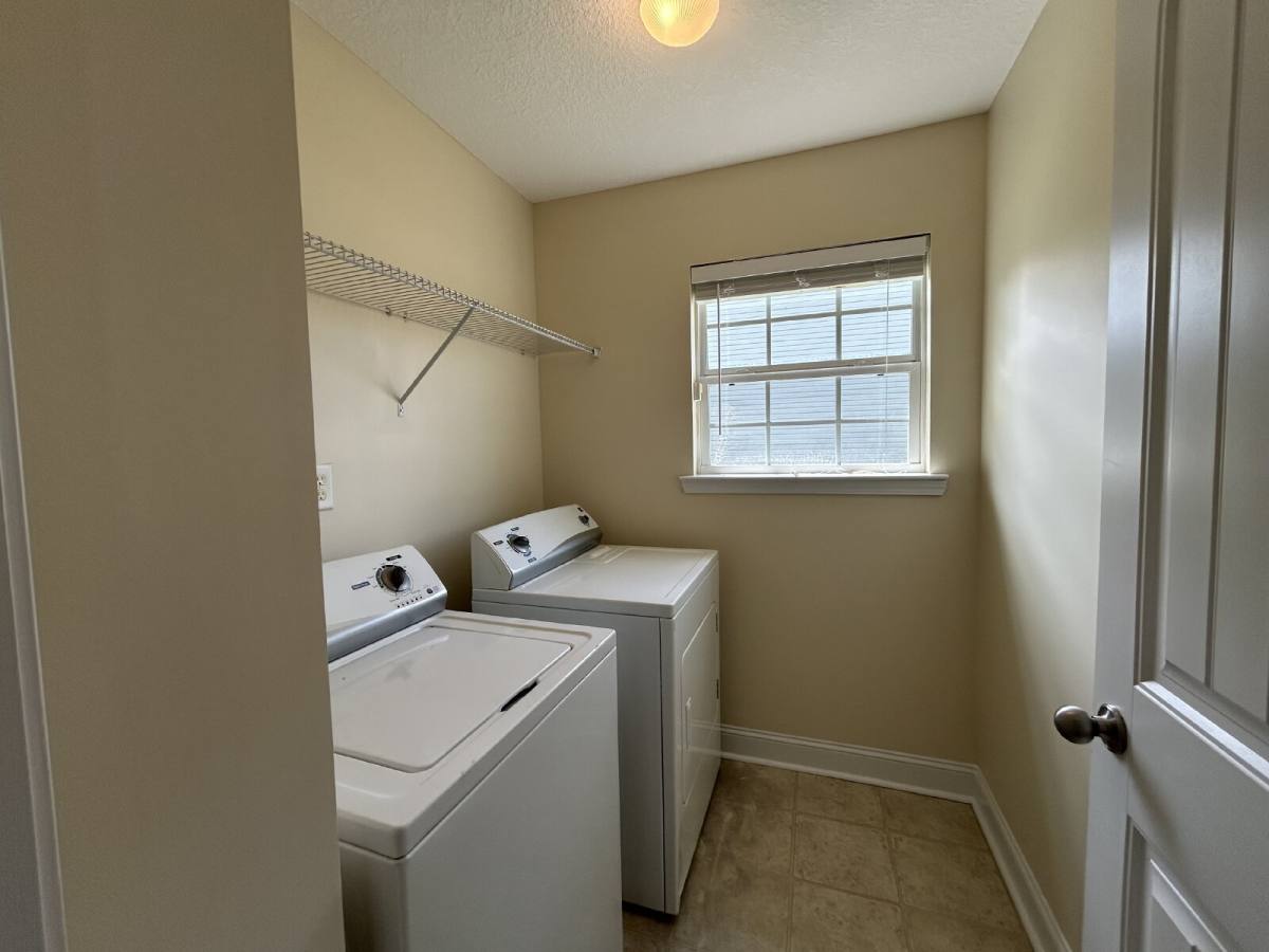 House for rent at 1115 Creekside Circle, Hinesville, GA 31313