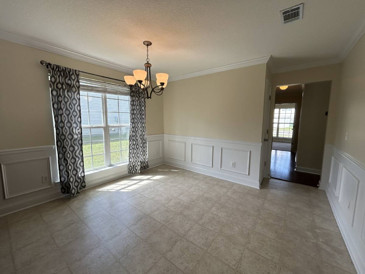 House for rent at 1115 Creekside Circle, Hinesville, GA 31313