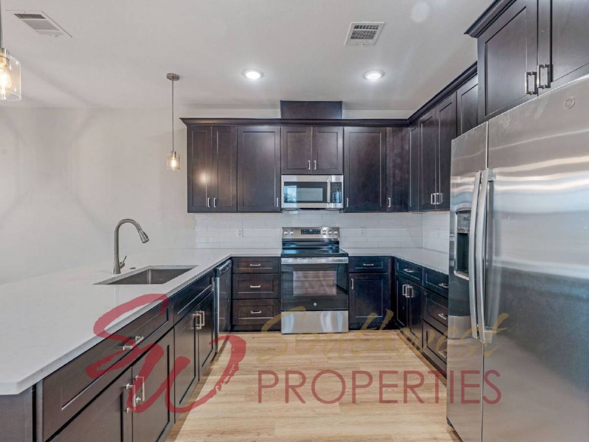 Townhouse for rent at 545 Galt Dr, Stephenville, TX 76401