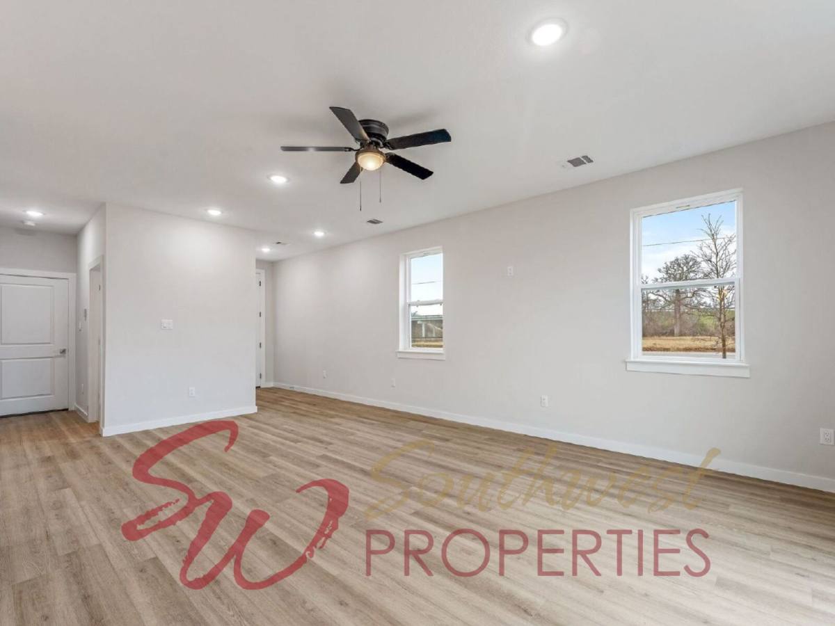 Townhouse for rent at 545 Galt Dr, Stephenville, TX 76401