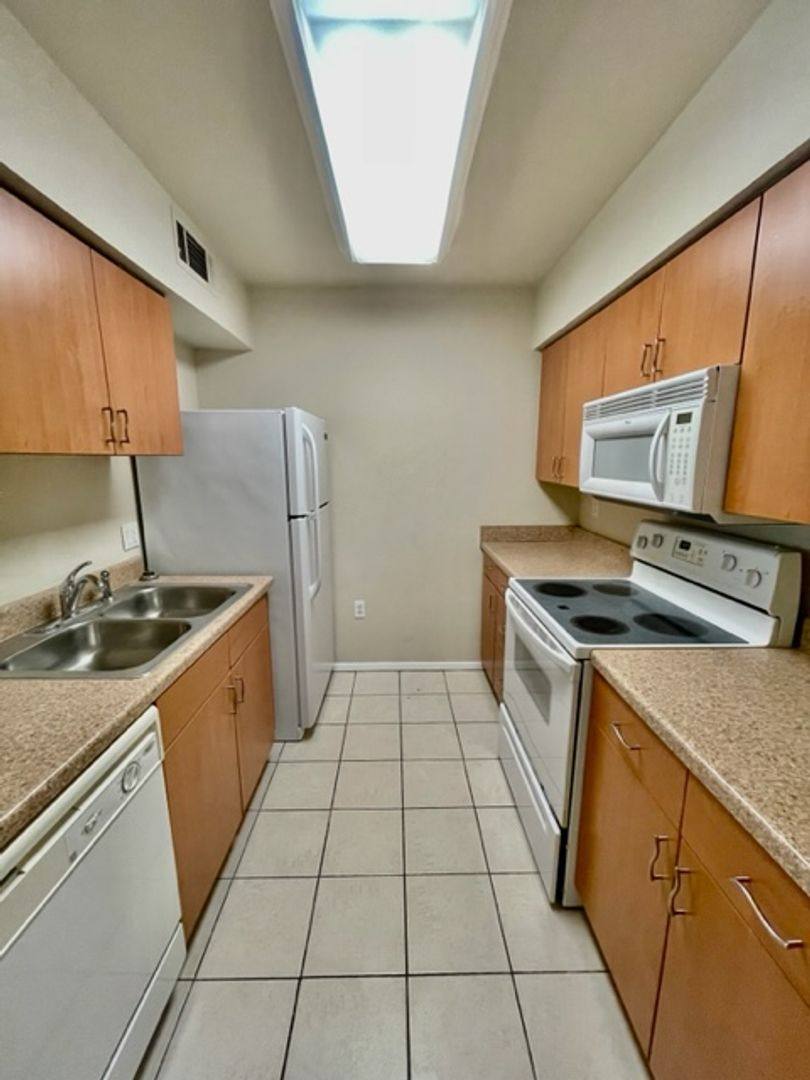 Condo for rent at 1500 Lake Shore Dr #211, Waco, TX 76708