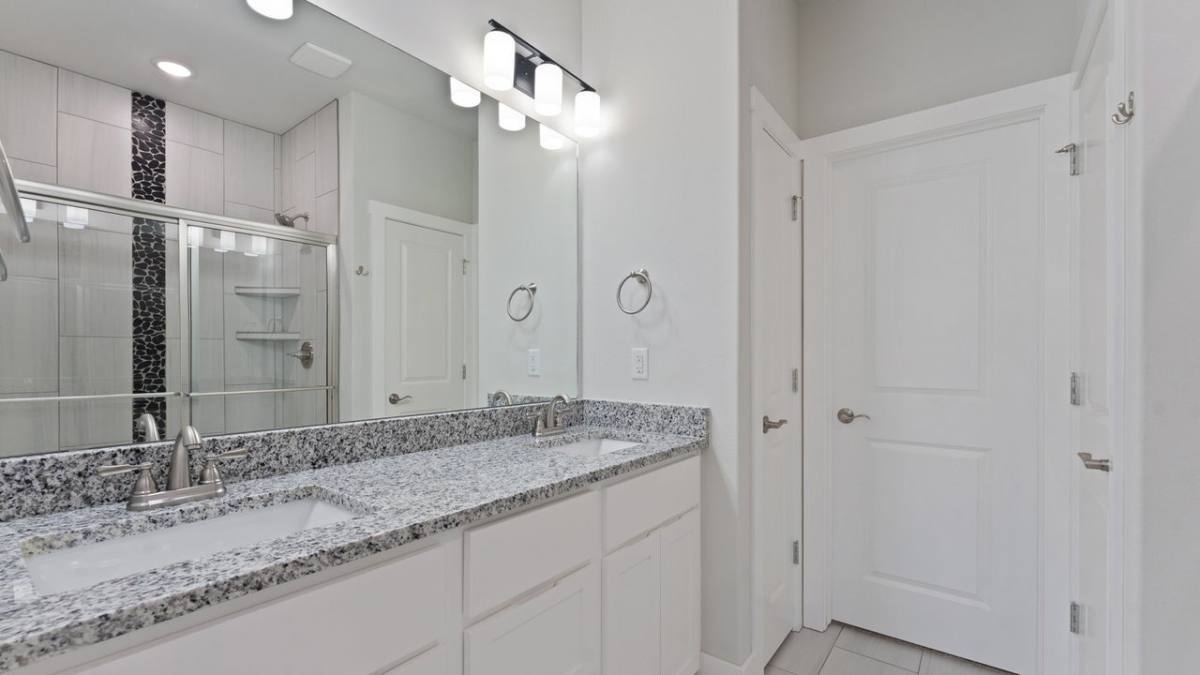 Townhouse for rent at 451 Azurite Rd, Centerton, AR 72719