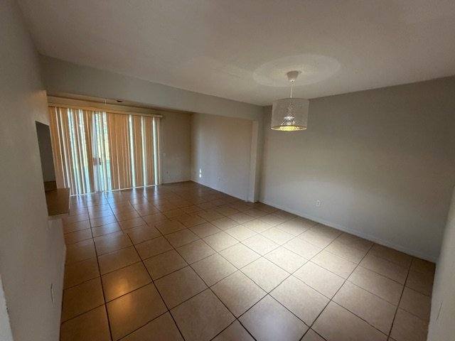Townhouse for rent at 332 Caribbean Dr, Davenport, FL 33897