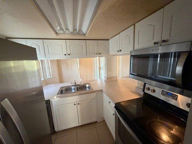 Townhouse for rent at 332 Caribbean Dr, Davenport, FL 33897