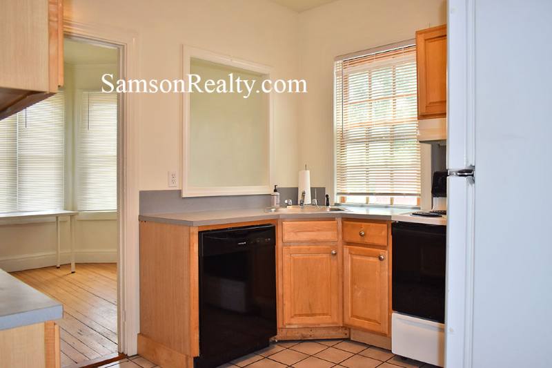Townhouse for rent at 298 Hope St #2, Providence, RI 02906