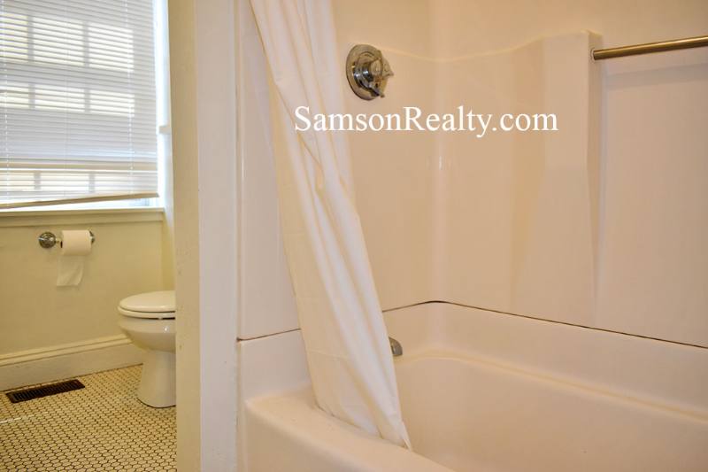 Townhouse for rent at 298 Hope St #2, Providence, RI 02906