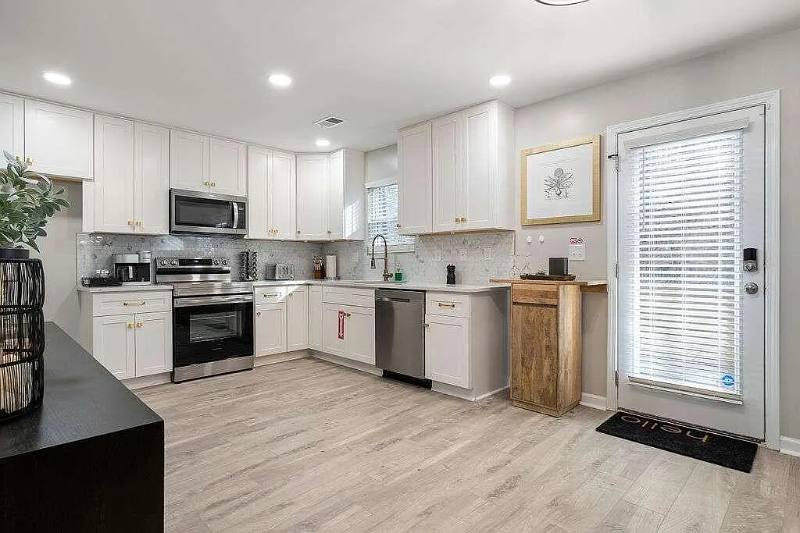 House for rent at 5618 Laurel Ridge Dr, Atlanta, GA 30344