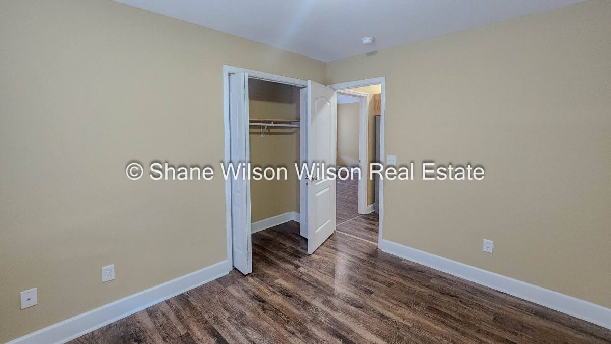 House for rent at 110 2nd St, Rossville, GA 30741