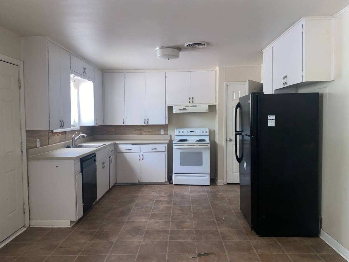 House for rent at 1806 S 19th St, Temple, TX 76504