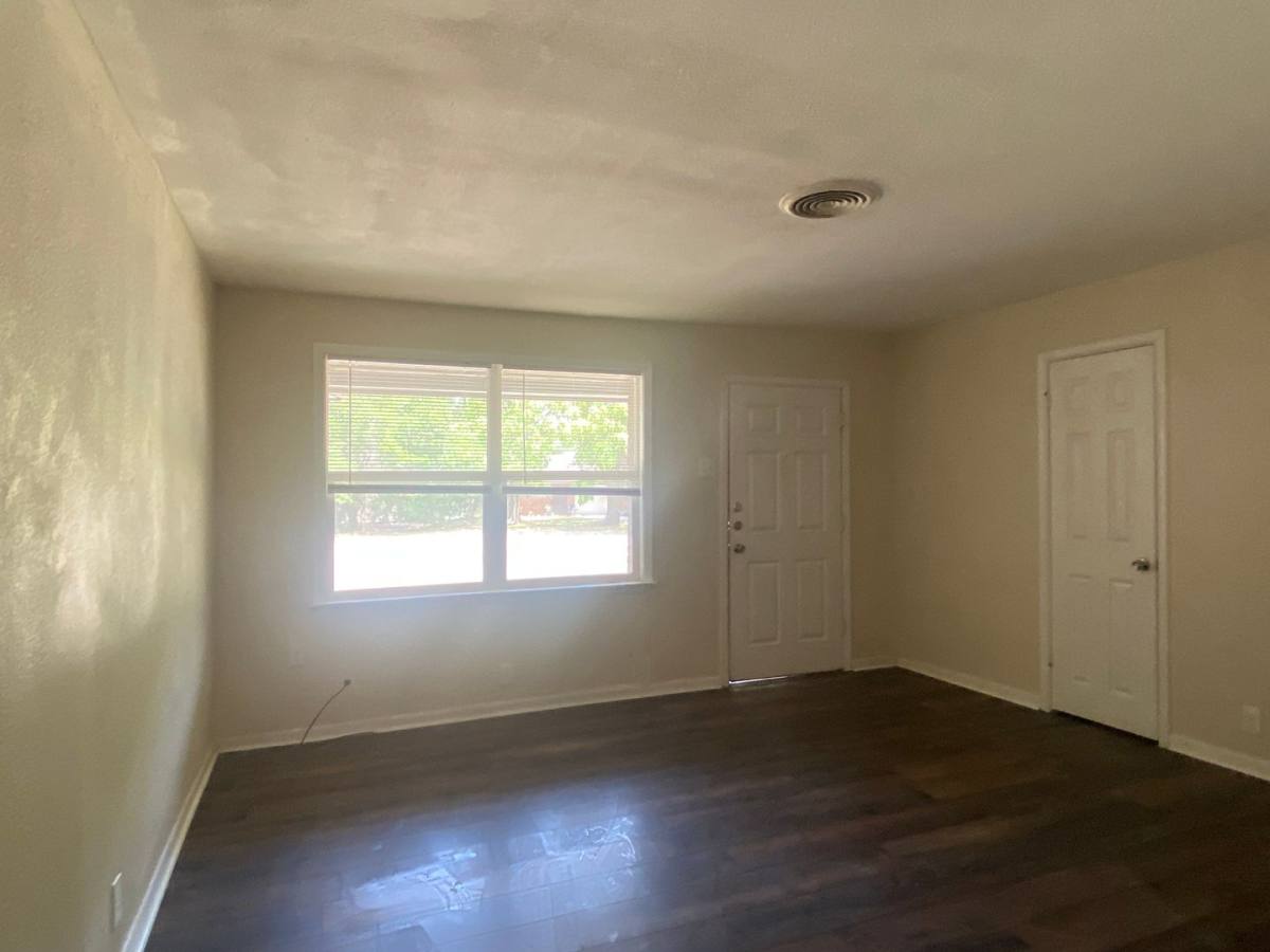House for rent at 1806 S 19th St, Temple, TX 76504