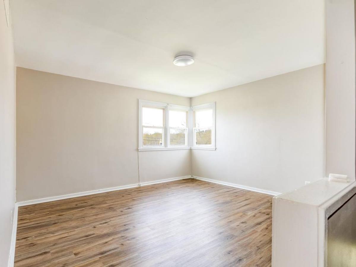 Apartment for rent at 1-50 Mount Vernon Dr, Aliquippa, PA 15001