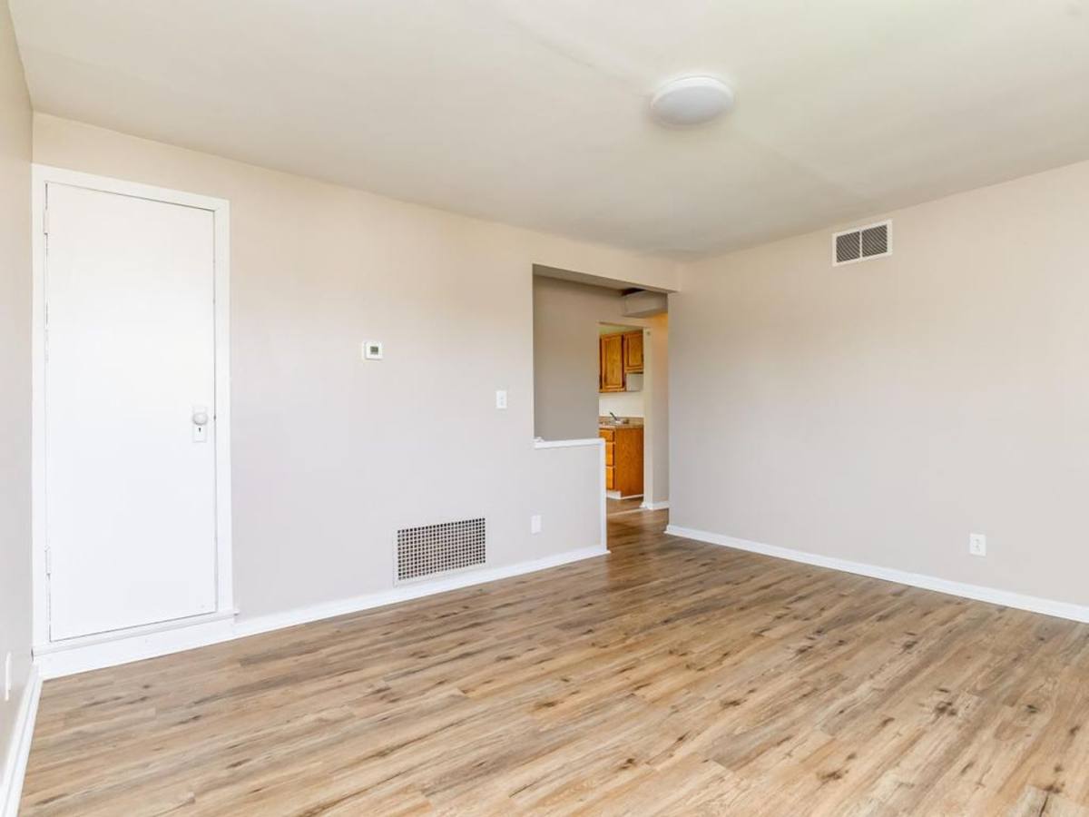 Apartment for rent at 1-50 Mount Vernon Dr, Aliquippa, PA 15001