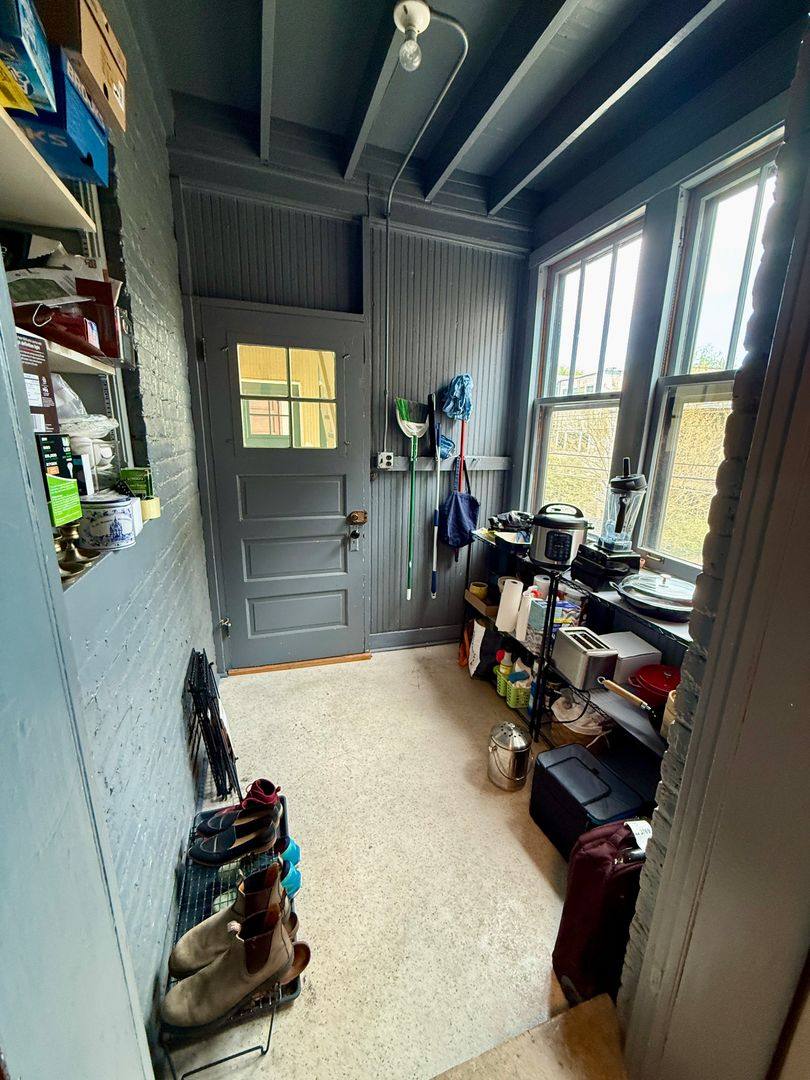 Apartment for rent at 1414-1416 W Farragut, Chicago, IL 60640