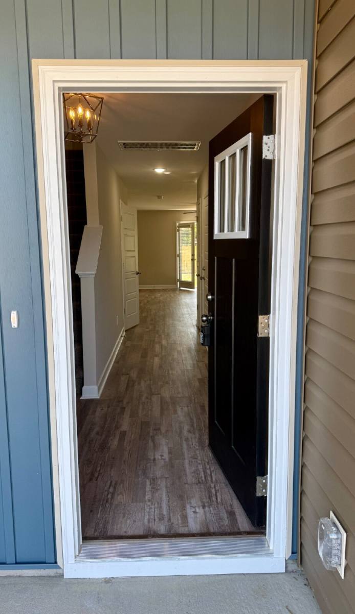 Townhouse for rent at 8103 King Rd, Fayetteville, NC 28306