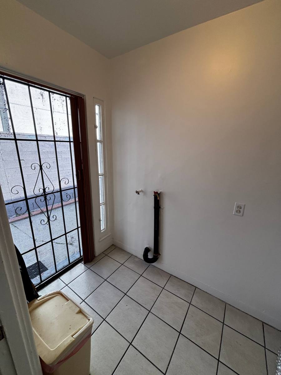 Apartment for rent at 1850 S Curson, Los Angeles, CA 90019