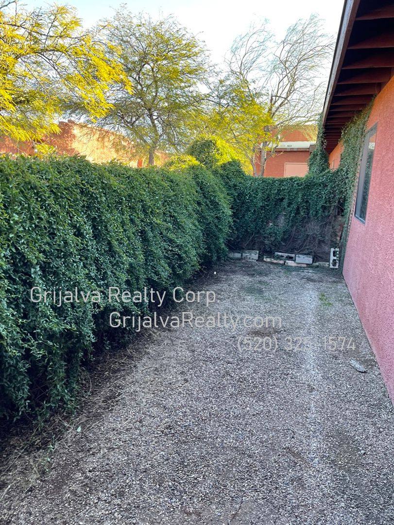 Apartment for rent at 2833 N Flanwill Blvd, Tucson, AZ 85716