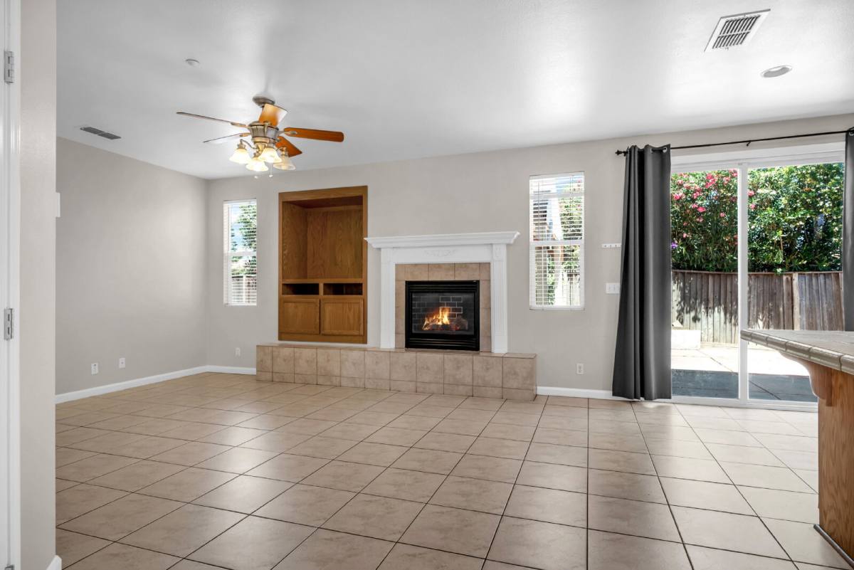 House for rent at 1605 Laugenour Dr, Woodland, CA 95776