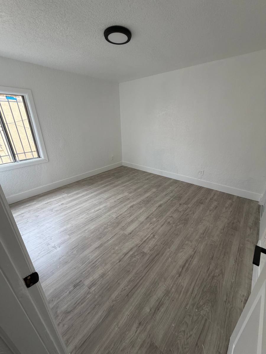 Townhouse for rent at 11100 Normandie Ave #3 4, Los Angeles, CA 90044