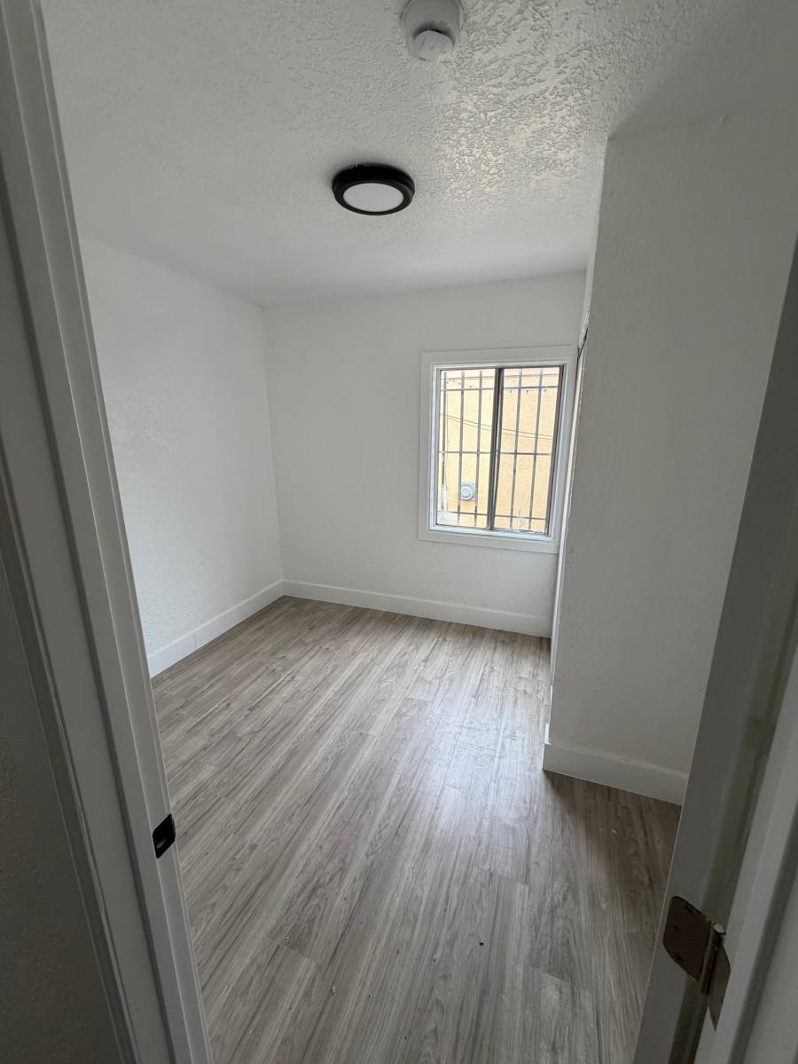 Townhouse for rent at 11100 Normandie Ave #3 4, Los Angeles, CA 90044