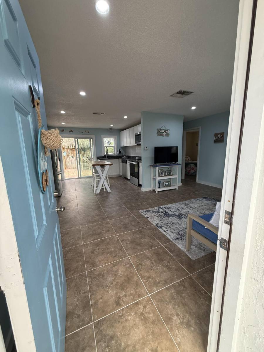 House for rent at 6814 Driftwood Dr, Hudson, FL 34667